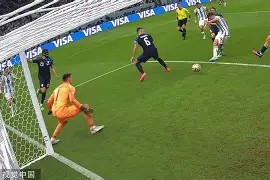 今年会平台-梅西再破神迹，创造纪录背后的故事(梅西再破神迹,创造纪录背后的故事是什么)