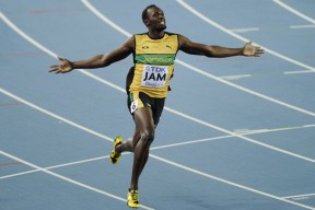 今年会-包含武球王苏亚雷斯领衔塞尔塔夺冠，轻松赢得胜利的词条