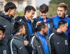 关于申花对阵大连一方，谁将赢得这场硬仗？的信息