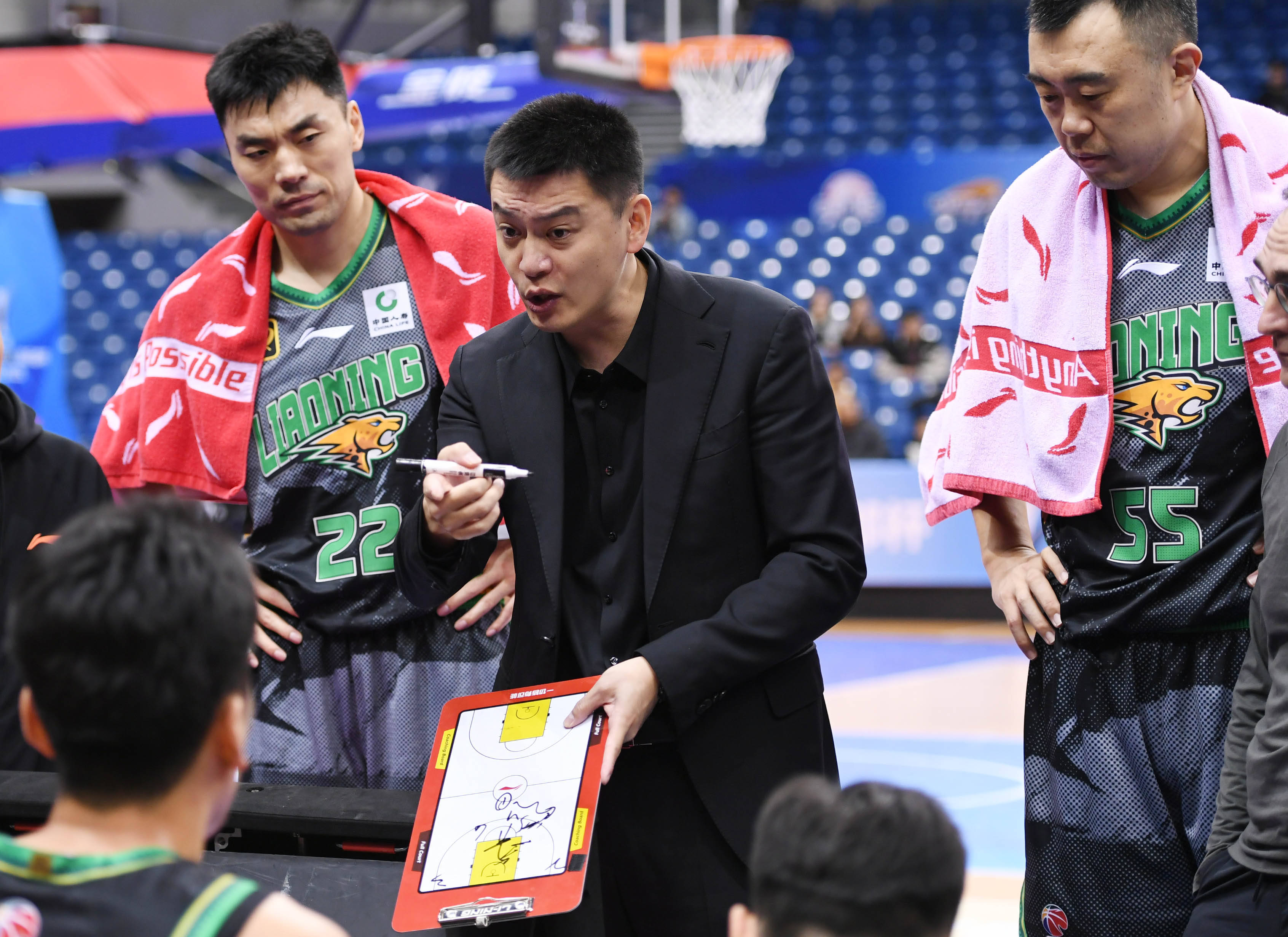 辽宁队夺得CBA冠军，王者归来