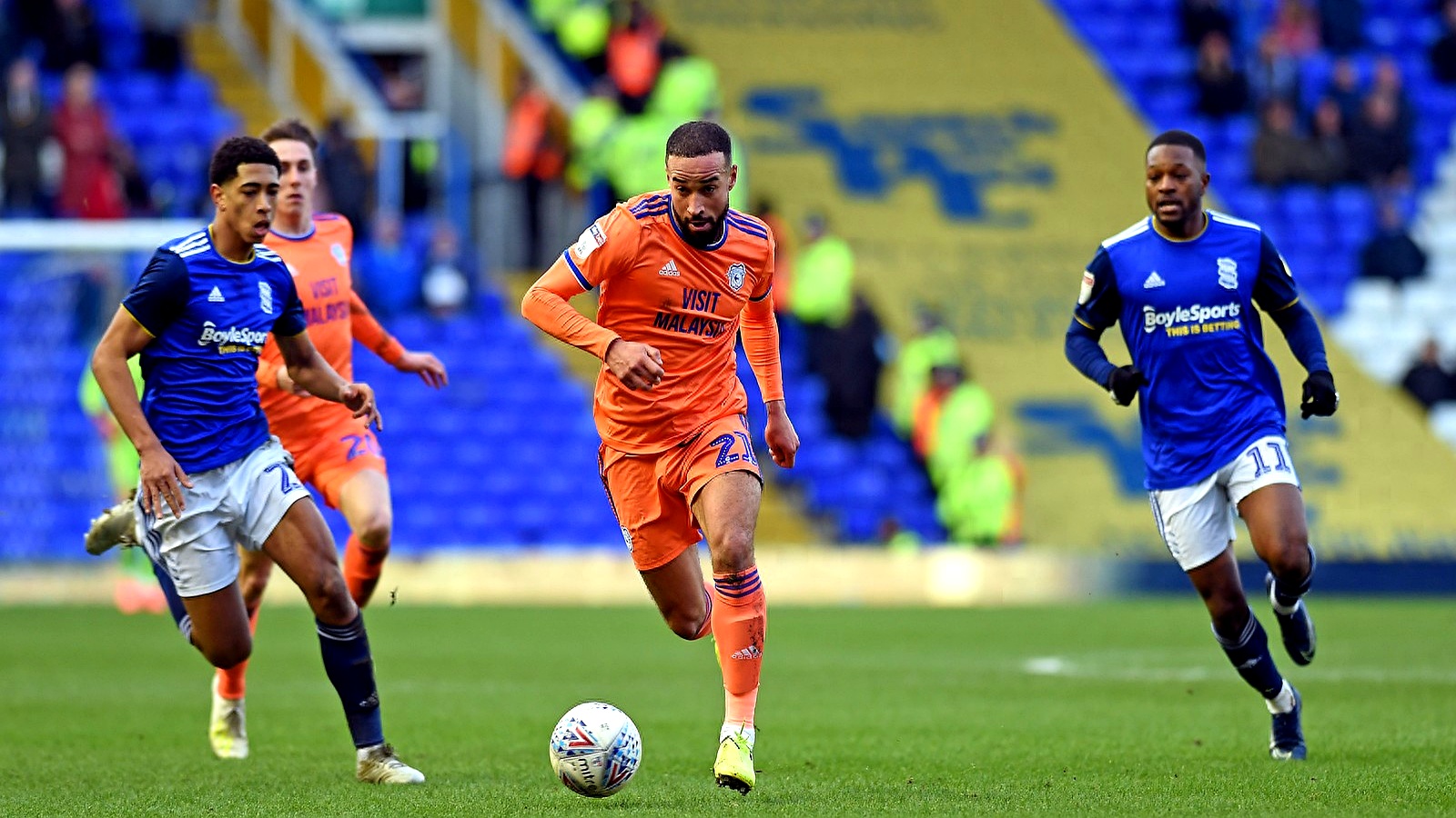 朴茨茅斯击败伯明翰，英冠晋级之路蒙上阴影